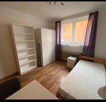 WG Zimmer möbliert - 480,00 EUR Kaltmiete, in Markgröningen (PLZ: 71706)