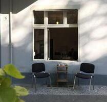 Bürotisch undoder Studioraum in Kameruner Strasse, Wedding - Berlin Mitte