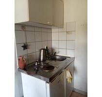 1 Zimmer Wohnung möbliert zentral warm 375 an Studenten - Marburg