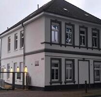 Wohnung 95m2, 4Zimmer, EBK,PKW Stellplatz, Keller - Oldenburg Bürgeresch