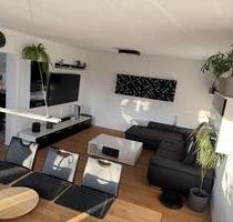 Barrierefreie modernisierte 3,5(4,5)-Zimmerwohnung mit TG, p-frei - Besigheim