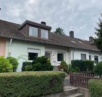 Reihenhaus Sennestadt mit Garage und Garten - Bielefeld