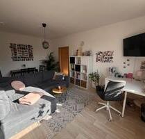Wunderschöne 2-Raum-Wohnung mit Einbauküche zu vermieten - Chemnitz Bernsdorf