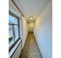 Mitten in der City!!!!! - 900,00&nbsp;EUR Kaltmiete, ca.&nbsp; 70,00&nbsp;m&sup2; in Pfaffenhofen an der Ilm (PLZ: 85276)