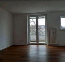 2 Zimmer Wohnung in Hof mit Balkon (Danzigstr 9)