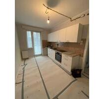 Helle 2-Zimmer-Wohnung mit Balkon und Einbauküche - Remscheid Reinshagen