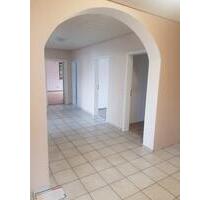 5-Zimmer Wohnung zentral in Weikersheim mit 2 Balkonen + Garage