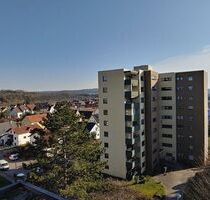 vermietete 3,5 Zimmer-Wohnung in Walheim mit Aussicht, Aufzug, Balkon und Garage