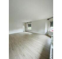 Helle Wohnung 4 Zimmer, Küche, Bad 21745 Hemmoor