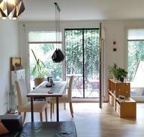 Helle Wohnung am unteren Tüllinger in Lörrach, großer Terrasse