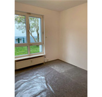 Usingen - Zentrale 2,5 Zimmer EG-Wohnung mit Balkon