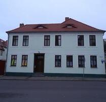 2-Raum-Wohnung im 1. OG im Zentrum von Burg