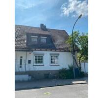 Doppelhaushälfte mit großem Garten in guter Lage von Remscheid