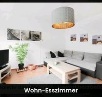 Mehrfamilienhaus mit 4 Wohneinheiten inkl. Garten und 3 Garagen - Essen Stadtbezirk IV