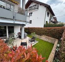 2 Zimmer Wohnung mit Terrasse + Stellplatz - Niefern-Öschelbronn