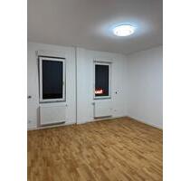 3-Zimmer-Wohnung in Frankfurt-Sindlingen sofort bezugsfrei - Frankfurt am Main