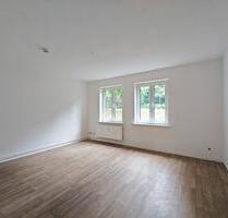 ZWEI ZIMMER im ERDGESCHOSS - 315,00 EUR Kaltmiete, in Zeitz (PLZ: 06712)
