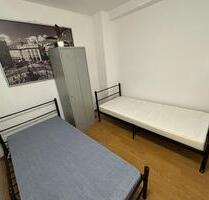AB SOFORT Zimmer Offenbach Möbliert bei Frankfurt - Offenbach am Main Bieberer Berg