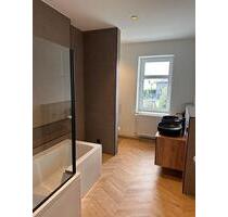 Kernsanierte 2-Raum-Wohnung mit Balkon und Stellplatz - Magdeburg Brückfeld