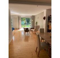 Zentrale Wohnung in FrankfurtRödelheim mit Garten - Frankfurt am Main
