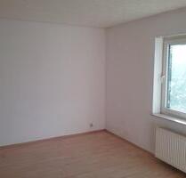 Ruhige, helle 2 ZKB , kostenlosen Stellplatz, Waldlage, Bushalte - Saarlouis