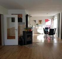 wunderschöne 4-Zimmer-Wohnung mit großer Dachterrasse - Aichach