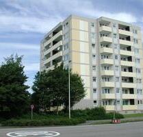 Renovierte 3-Raum-Wohnung mit Vollbad und Balkon - Melsdorf