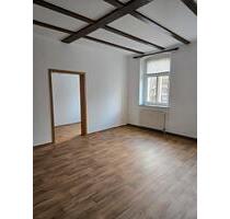 2,5 Zimmerwohnung in 4-Familienhaus in zentraler Lage - Bitterfeld-Wolfen