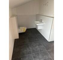 Moderne Doppelhaushälfte mit Garten, Einbauküche & Kaufoption – d - Norderstedt Glashütte