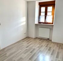 Ideale Single-Wohnung - 390,00 EUR Kaltmiete, ca.  44,00 m² in Neuhäusel (PLZ: 56335)