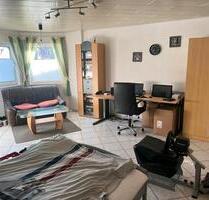 Vermiete Wohnung kompl. möbiliert WaschmaschineTrockner ab Okt - Wiernsheim