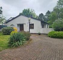 Charmantes Bungalow mit großem Garten in Bönningstedt
