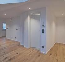 1,5 Zimmer, moderne Dachgeschosswohnung, Küche folgt noch - Sigmaringen