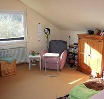 2-Zimmer-Dachgeschosswohnung in Marburg-Gisselberg