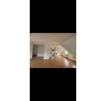 Helle 2-Zimmer-Wohnung 98 m² - 995,00 EUR Kaltmiete, in Welzheim (PLZ: 73642)