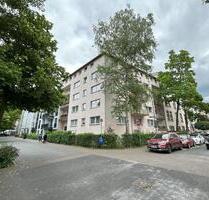 Helles 4-Zimmer-Apartment in Frankfurt am Main mit Balkon