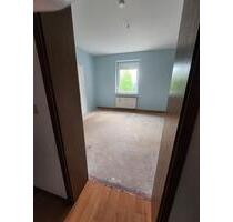 Weihnachtsangebot: 2-R-Wohnung in Wolfen von Privat zu vermieten - Bitterfeld-Wolfen