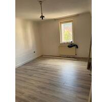 4 Zimmer Wohnung - 800,00 EUR Kaltmiete, ca.  100,00 m² in Sulz am Neckar (PLZ: 72172)