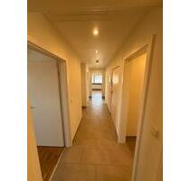 Komplett Renovierte DG- Wohnung in Alt-Saarbrücken