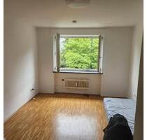 18m2 groBes Privatzimmer mit Gemeinschaftswaschraum und küche - Regensburg Gallingkofen