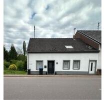 Charmantes, saniertes Einfamilienhaus in Reisbach (Saarwellingen)