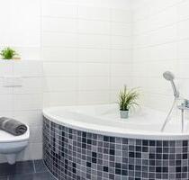 Wohnhighlight mit Eckbadewanne und offener Wohnküche - Chemnitz Helbersdorf