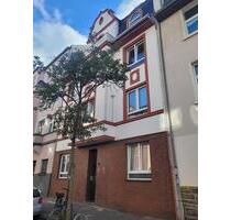 energetisch saniertes Haus + renovierte Whg. im EG - 2 Zimmer KDB-Balkon - moderner Altbaucharme! - Düsseldorf Oberbilk