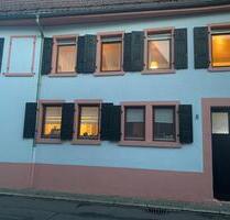 3 12 ZKB mit Balkon - 1.000,00 EUR Kaltmiete, in Schriesheim (PLZ: 69198)
