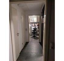 Oberwohnung, Wohnung - 700,00 EUR Kaltmiete, ca.  80,00 m² in Varel (PLZ: 26316)