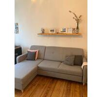 Helle 2-Zimmerwohnung zur ZWISCHENMIETE in Neukölln - Berlin