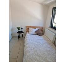 Apartment Zimmer - 450,00 EUR Kaltmiete, in Mainhausen (PLZ: 63533)