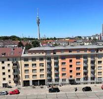 SCHWABING FERNBLICK PERFEKT SANIERT FREI SONNIGER BALKON U-BAHN - München Am Riesenfeld
