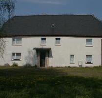 Wohnhaus mit Scheune und Seitengebäude und 2 großen Gärten - Grimma
