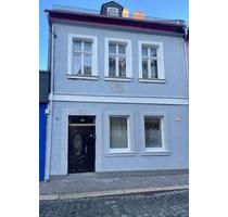 Einfamilienhaus - 220.000,00 EUR Kaufpreis, ca.  220,00 m² in Hof (PLZ: 95028) Altstadt